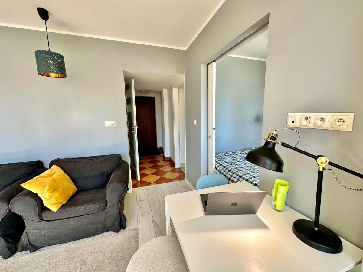 Apartamento Gold 2 King Size Bed, Metro X2 Free Wifi, 50'Tv Netflix, Hbo, Appletv+ Varsovia Exterior foto