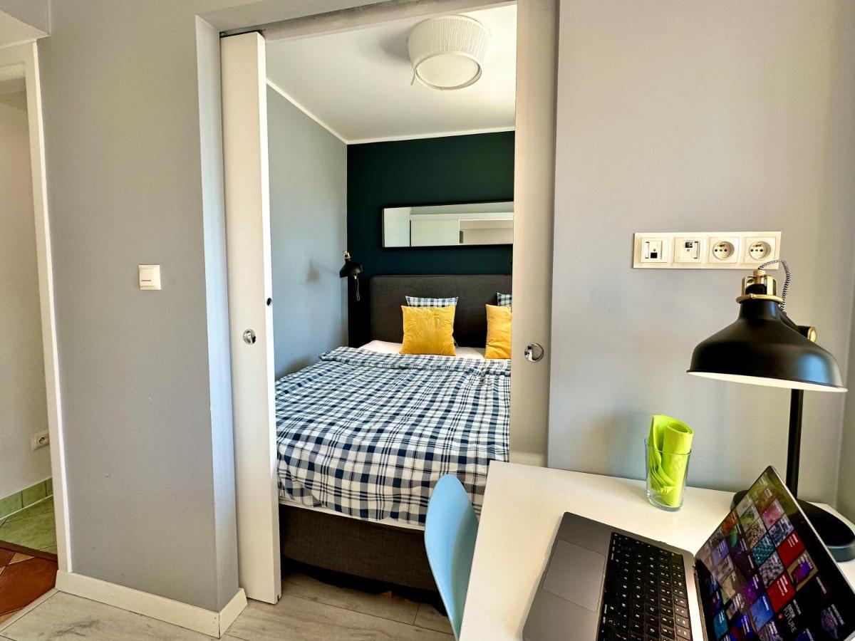 Apartamento Gold 2 King Size Bed, Metro X2 Free Wifi, 50'Tv Netflix, Hbo, Appletv+ Varsovia Exterior foto